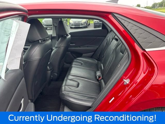 Used 2024 Hyundai Elantra Limited FWD image 13