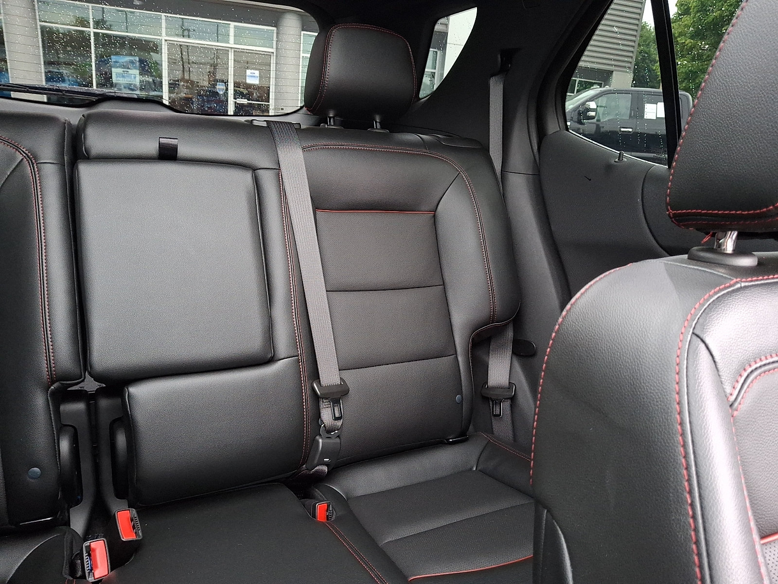 Used 2024 Chevrolet Equinox RS w/ RS Leather Package AWD/4WD image 19