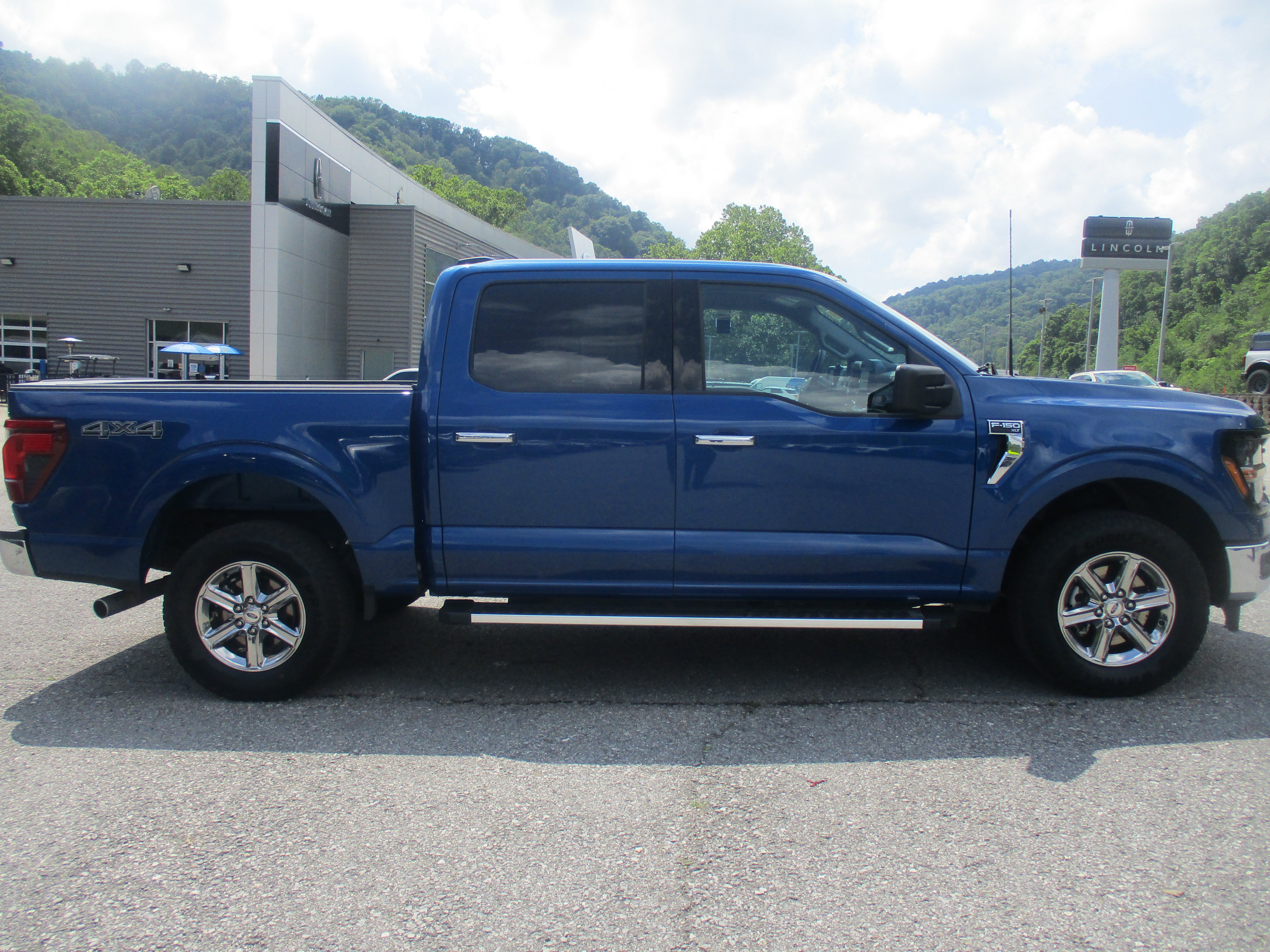Certified 2025 Ford F150 XLT w/ Equipment Group 301A Standard AWD/4WD image 3