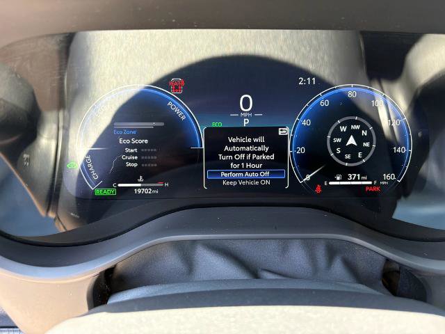 Used 2025 Toyota Sienna Platinum AWD/4WD image 17