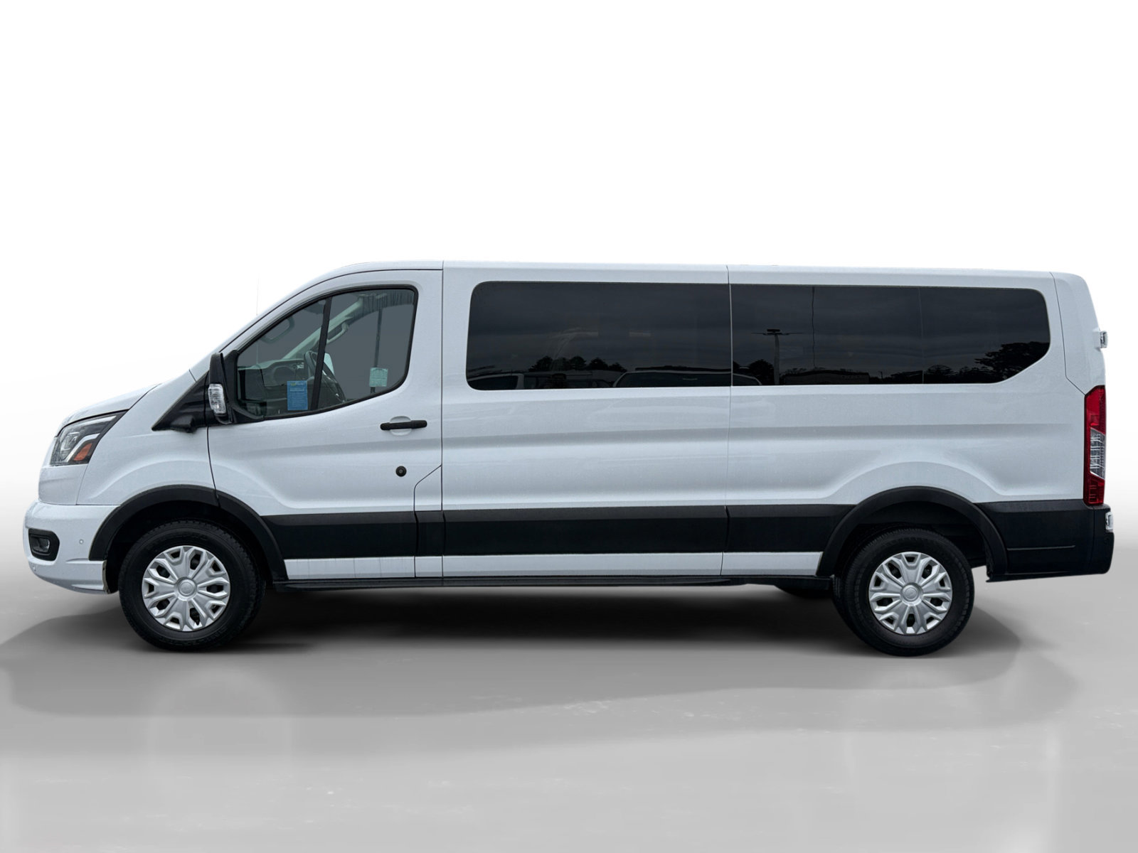 Certified 2023 Ford Transit 350 XLT image 6