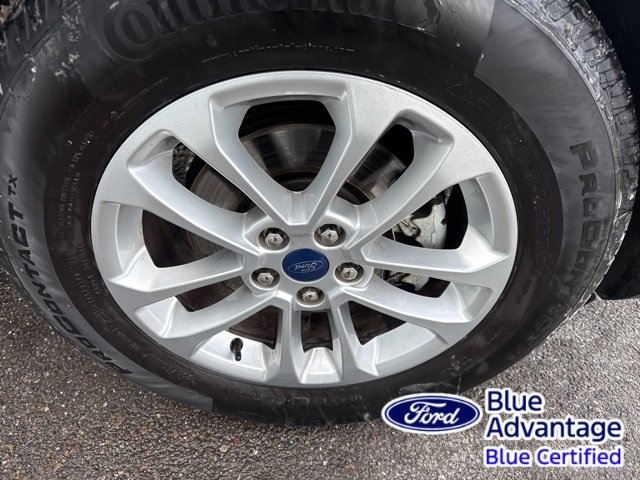 Certified 2022 Ford Escape SE w/ Cold Weather Package image 13