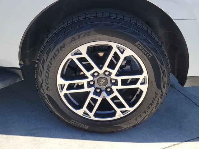 Certified 2025 Ford Expedition Active AWD/4WD image 15