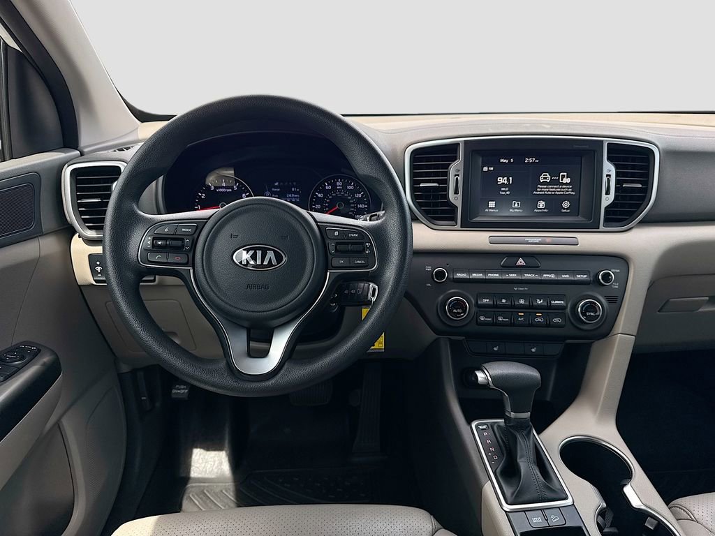 Used 2018 Kia Sportage LX w/ LX Technology Package FWD image 21