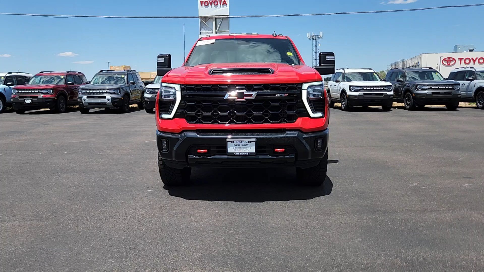 Used 2024 Chevrolet Silverado 2500 ZR2 AWD/4WD image 4