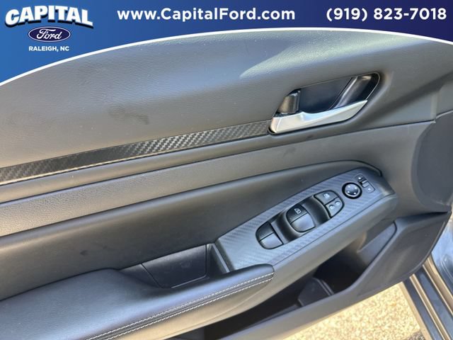 Used 2025 Nissan Altima 2.5 SV FWD image 20