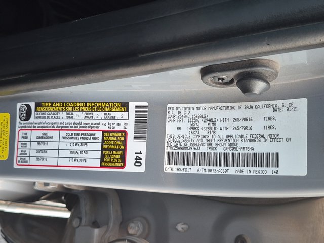 Used 2021 Toyota Tacoma TRD Off-Road w/ Technology Package AWD/4WD image 37
