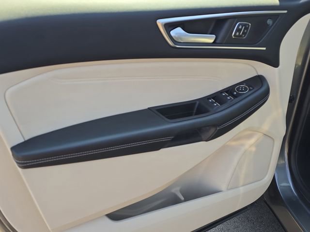 Certified 2023 Ford Edge Titanium image 11