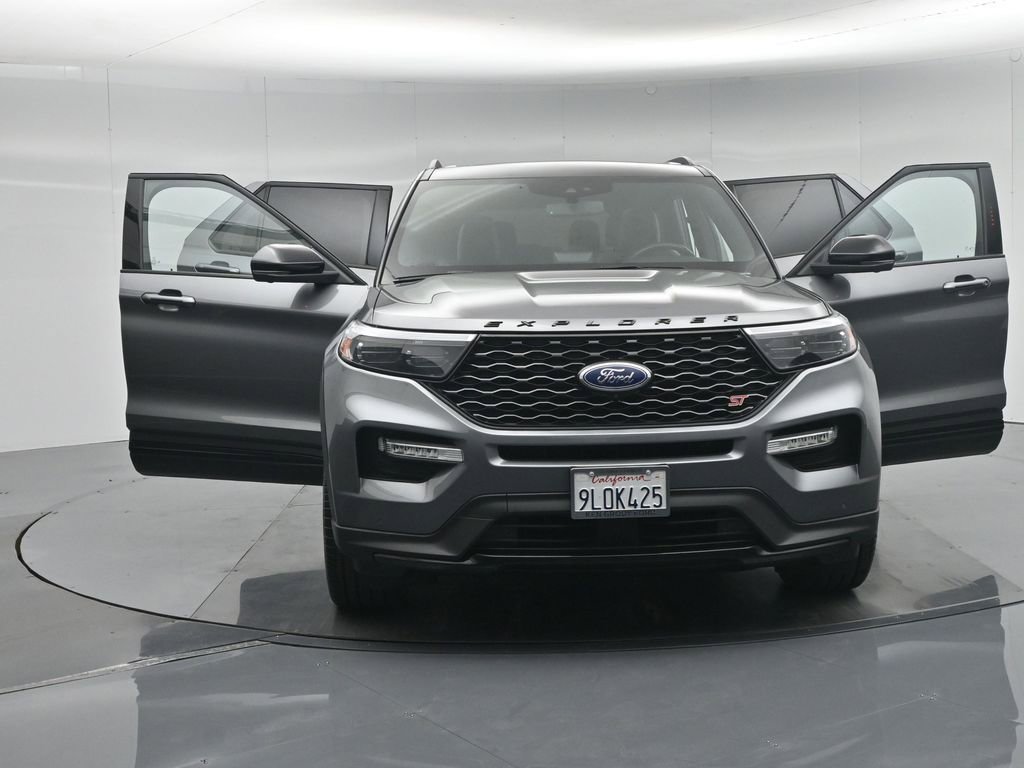 Certified 2023 Ford Explorer ST w/ Equipment Group 401A AWD/4WD image 38