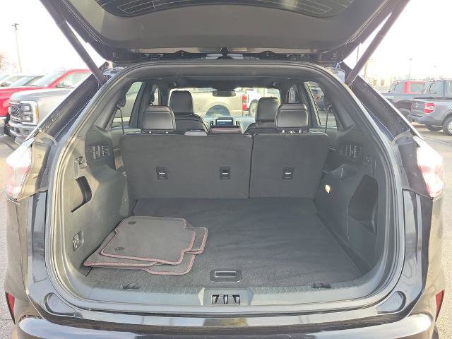 Certified 2023 Ford Edge ST-Line image 8