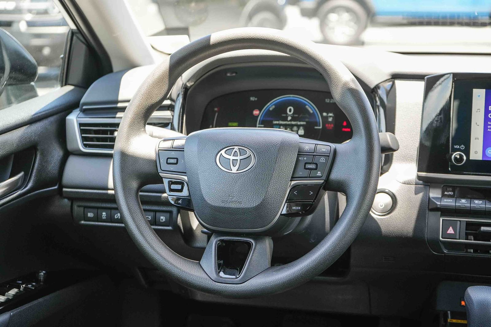 Used 2025 Toyota Camry LE FWD image 16