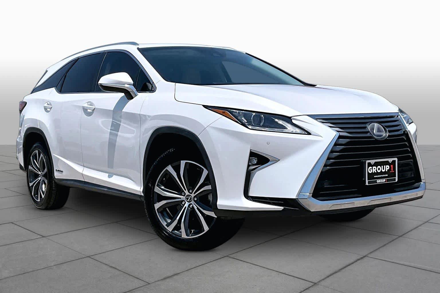 Used 2018 Lexus RX 450hL Premium w/ Premium Package AWD/4WD image 3