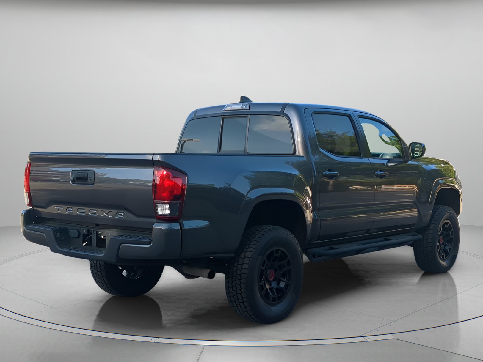 Used 2022 Toyota Tacoma SR RWD image 40