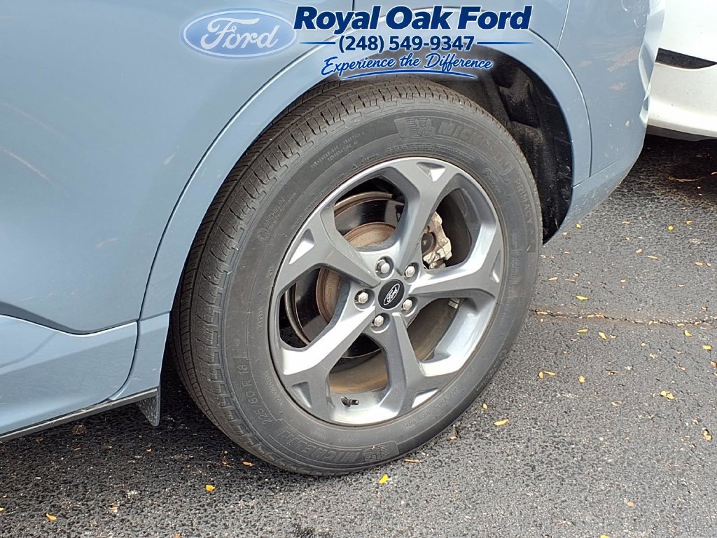 Certified 2024 Ford Escape ST-Line w/ Tech Pack #1 AWD/4WD image 34