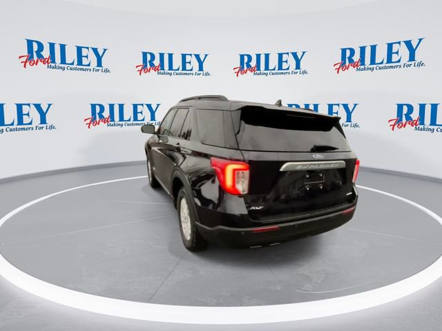 Certified 2021 Ford Explorer XLT image 7