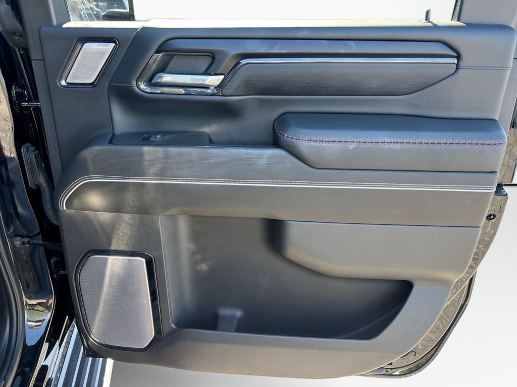 Used 2025 GMC Sierra 2500 AT4X w/ AT4X AEV Edition AWD/4WD image 17