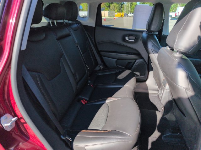 Used 2021 Jeep Compass Limited w/ Sun and Sound Group AWD/4WD image 18