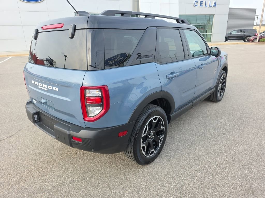 Certified 2025 Ford Bronco Sport Outer Banks w/ Outer Banks Tech Package+ image 4