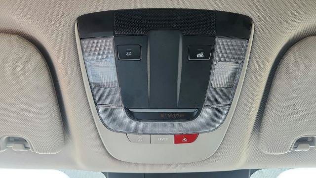 Used 2022 Kia Sorento S FWD image 18