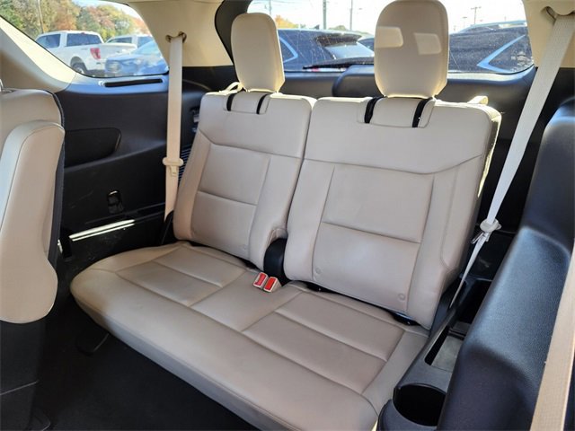 Certified 2022 Ford Explorer XLT w/ Equipment Group 202A image 17