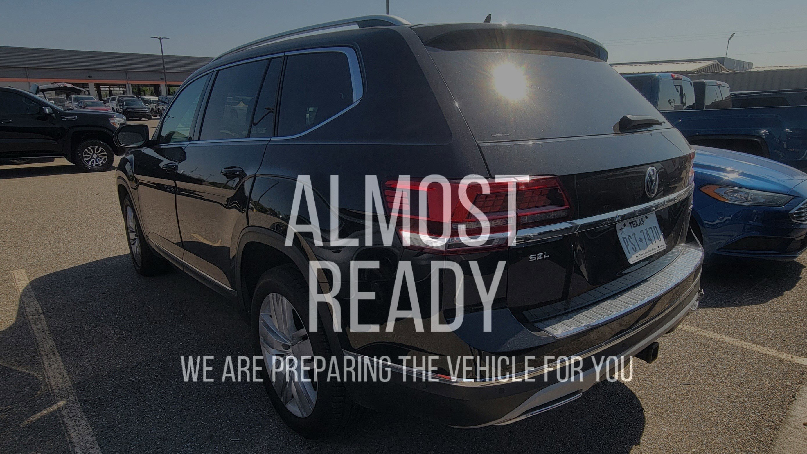 Used 2019 Volkswagen Atlas SEL Premium image 3