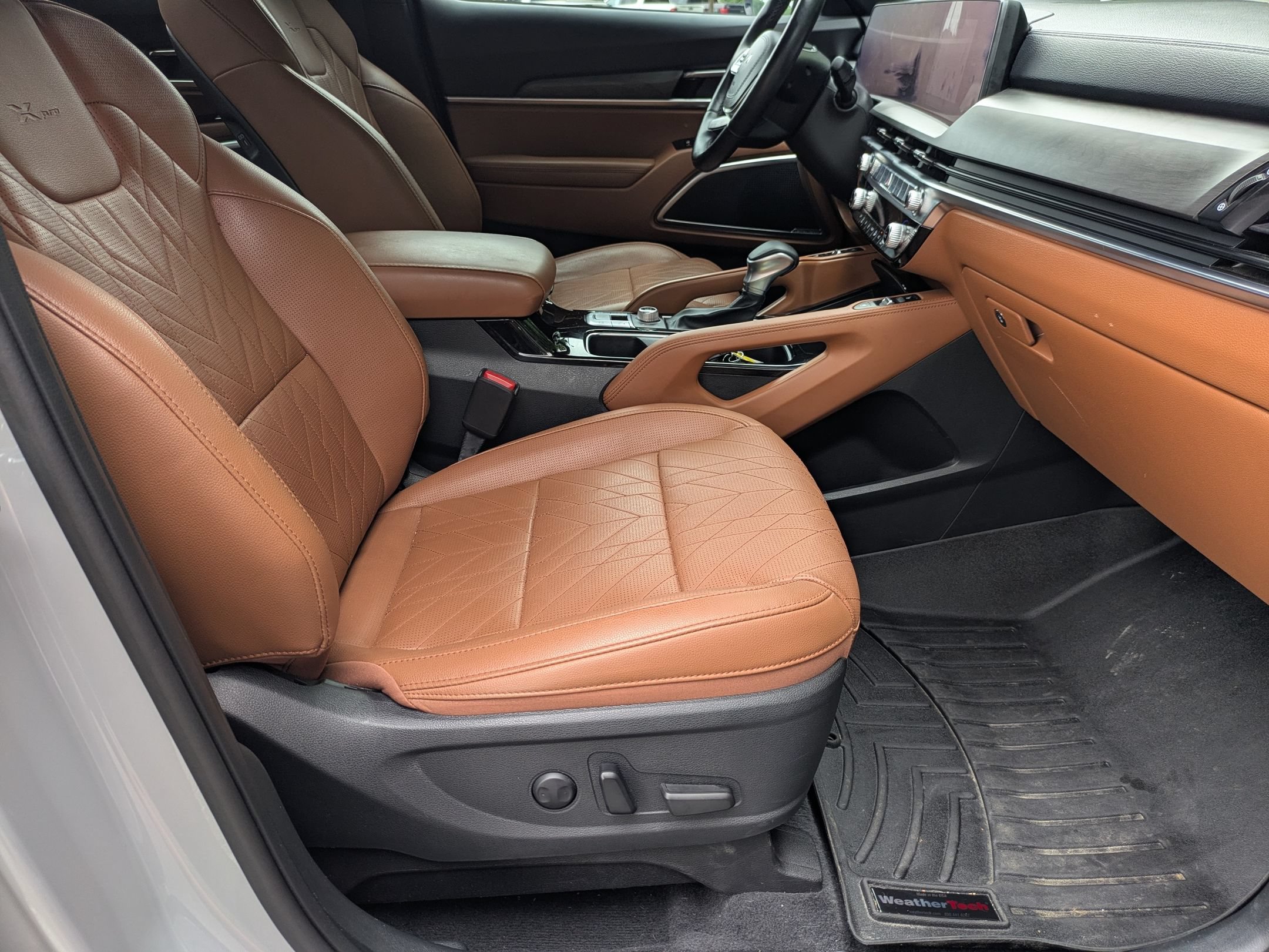 Used 2024 Kia Telluride SX X-Pro AWD/4WD image 42