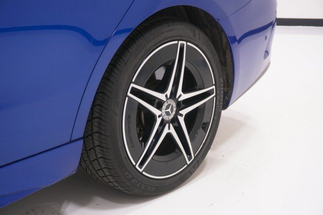 Used 2023 Mercedes-Benz C 300 Sedan image 11