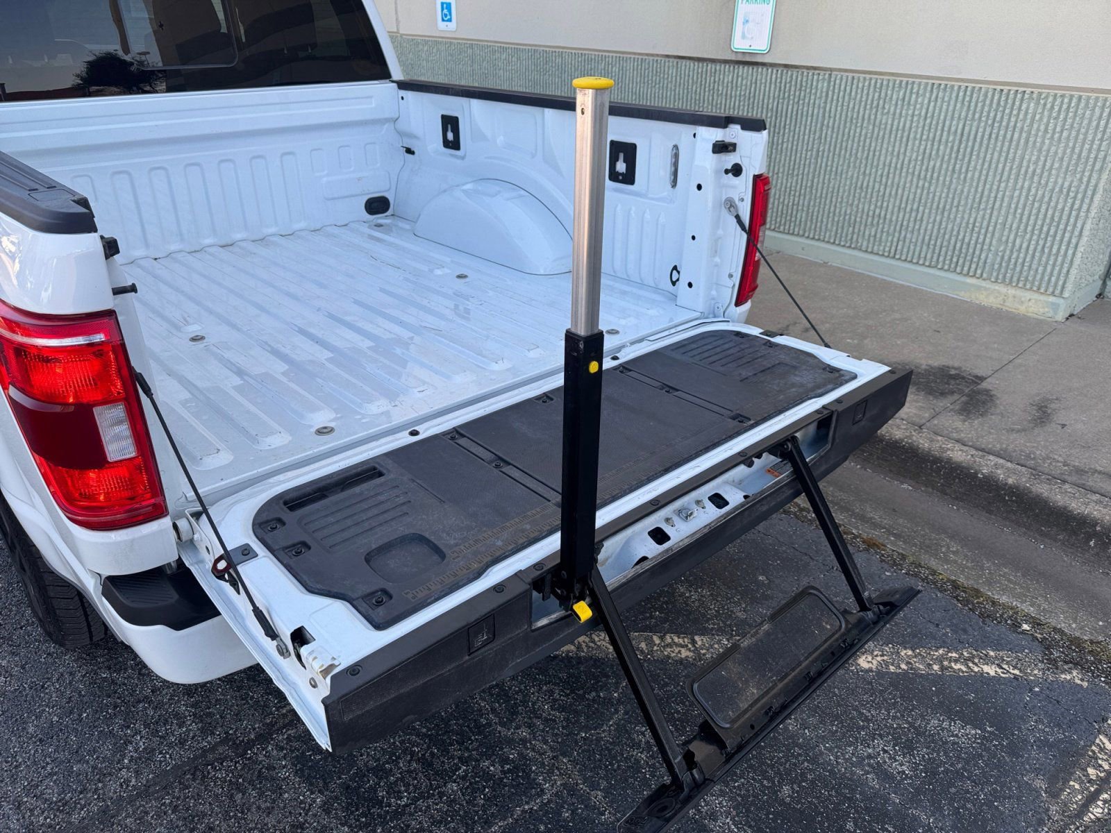 Certified 2023 Ford F150 XLT w/ Equipment Group 302A High image 16