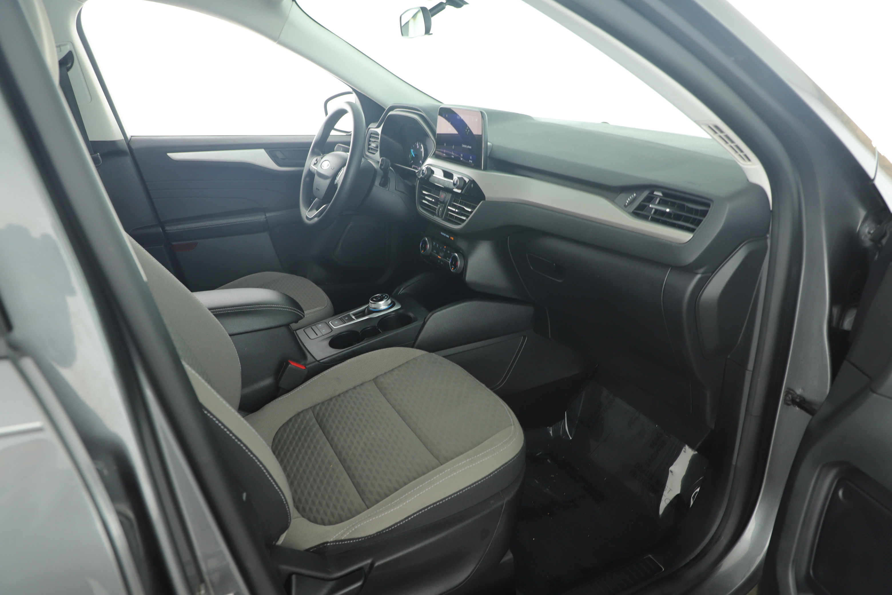 Certified 2022 Ford Escape SE image 13