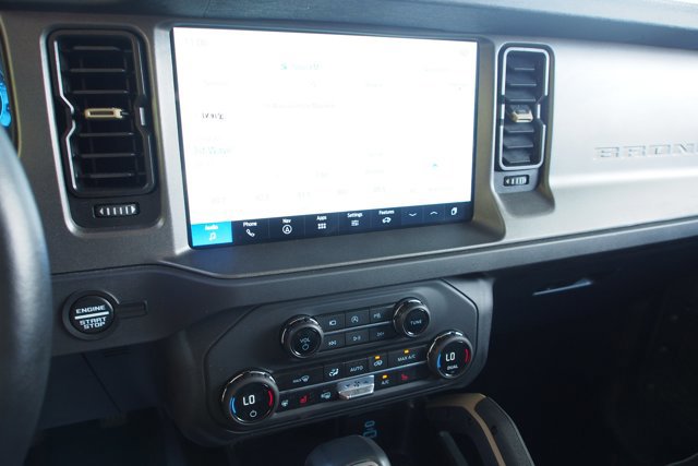 Certified 2025 Ford Bronco Badlands AWD/4WD image 24