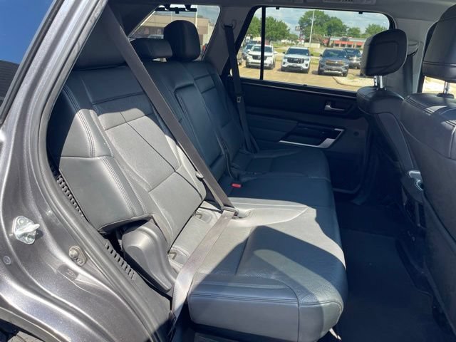 Used 2023 Toyota Sequoia Limited AWD/4WD image 23