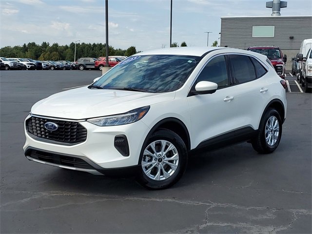 Certified 2023 Ford Escape Active w/ Tech Pack #2 image 5