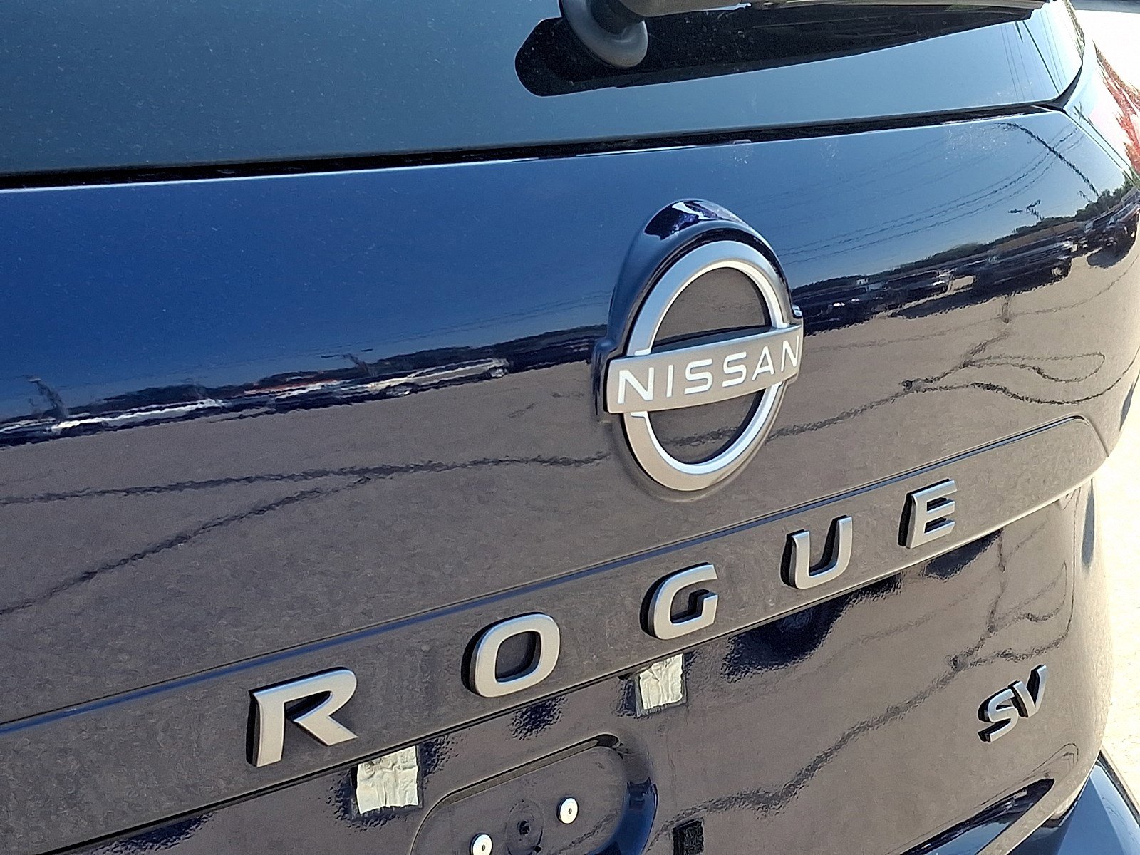 Used 2024 Nissan Rogue SV FWD image 30