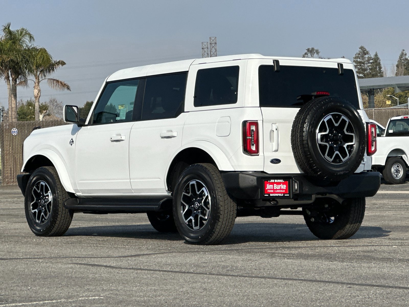 Certified 2025 Ford Bronco Outer Banks image 3