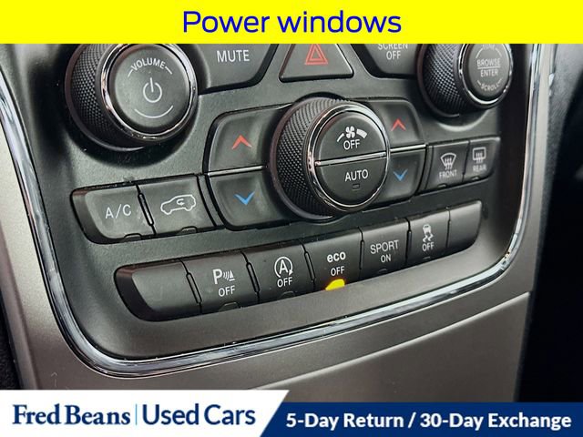 Used 2018 Jeep Grand Cherokee Limited image 19