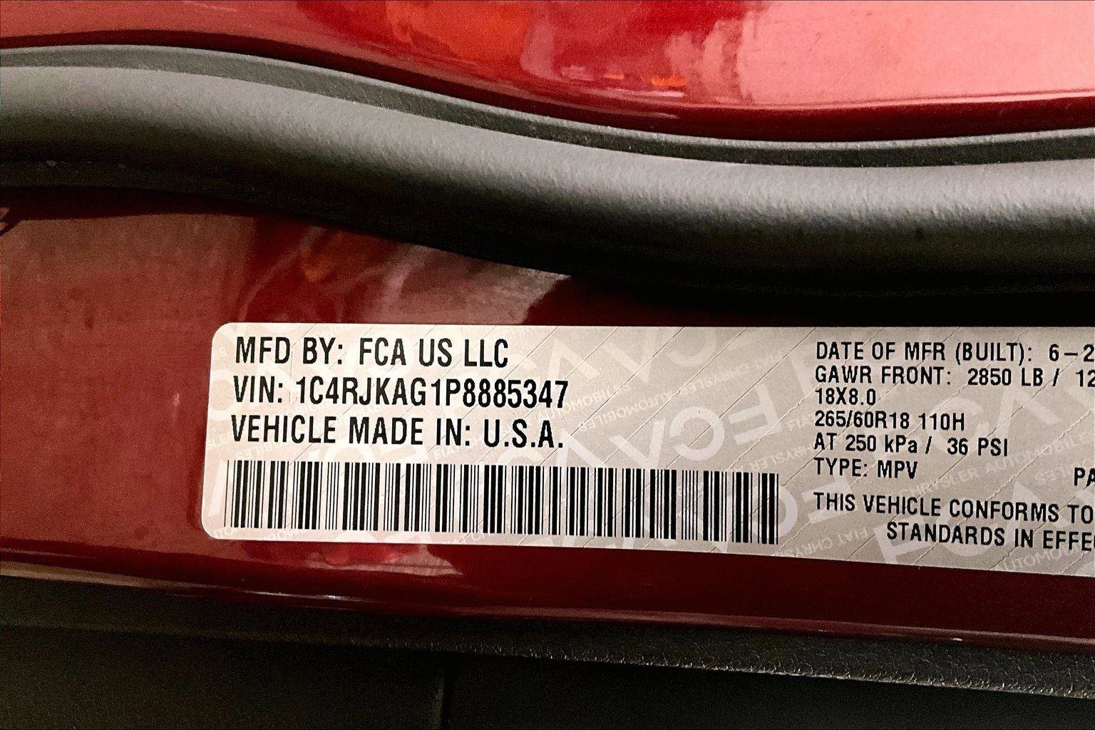 Used 2023 Jeep Grand Cherokee L Laredo image 34