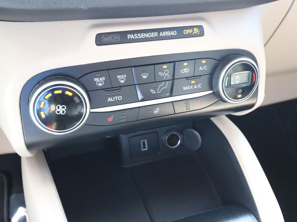 Certified 2020 Ford Escape SEL image 20