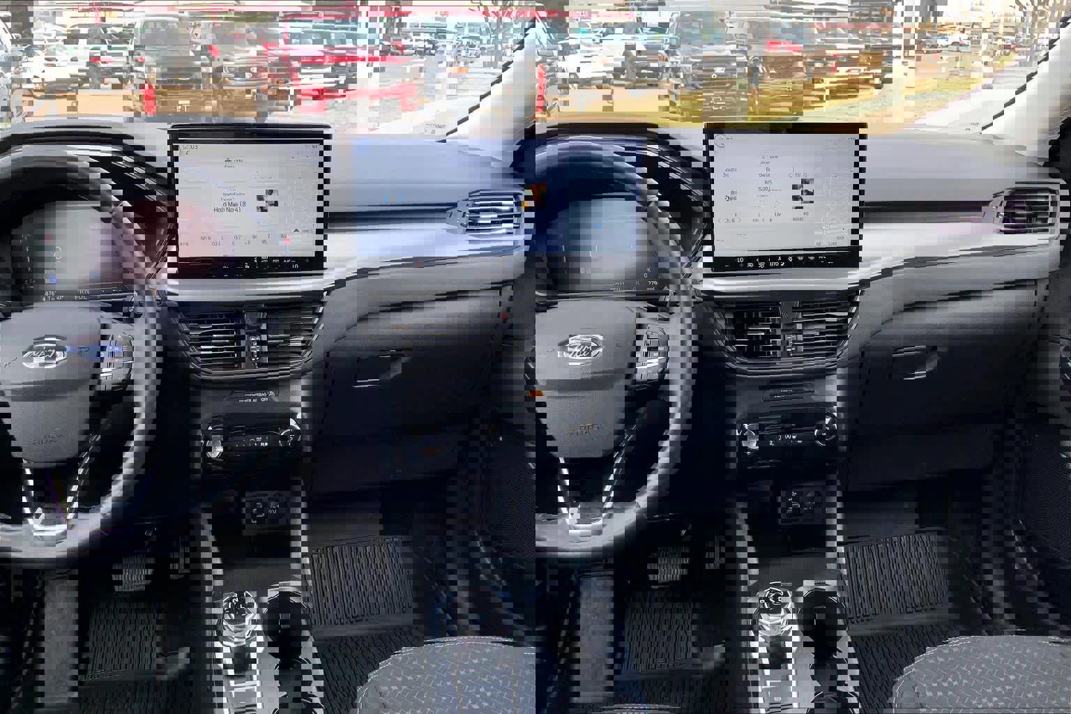 Certified 2024 Ford Escape Active w/ Tech Pack #1 image 9