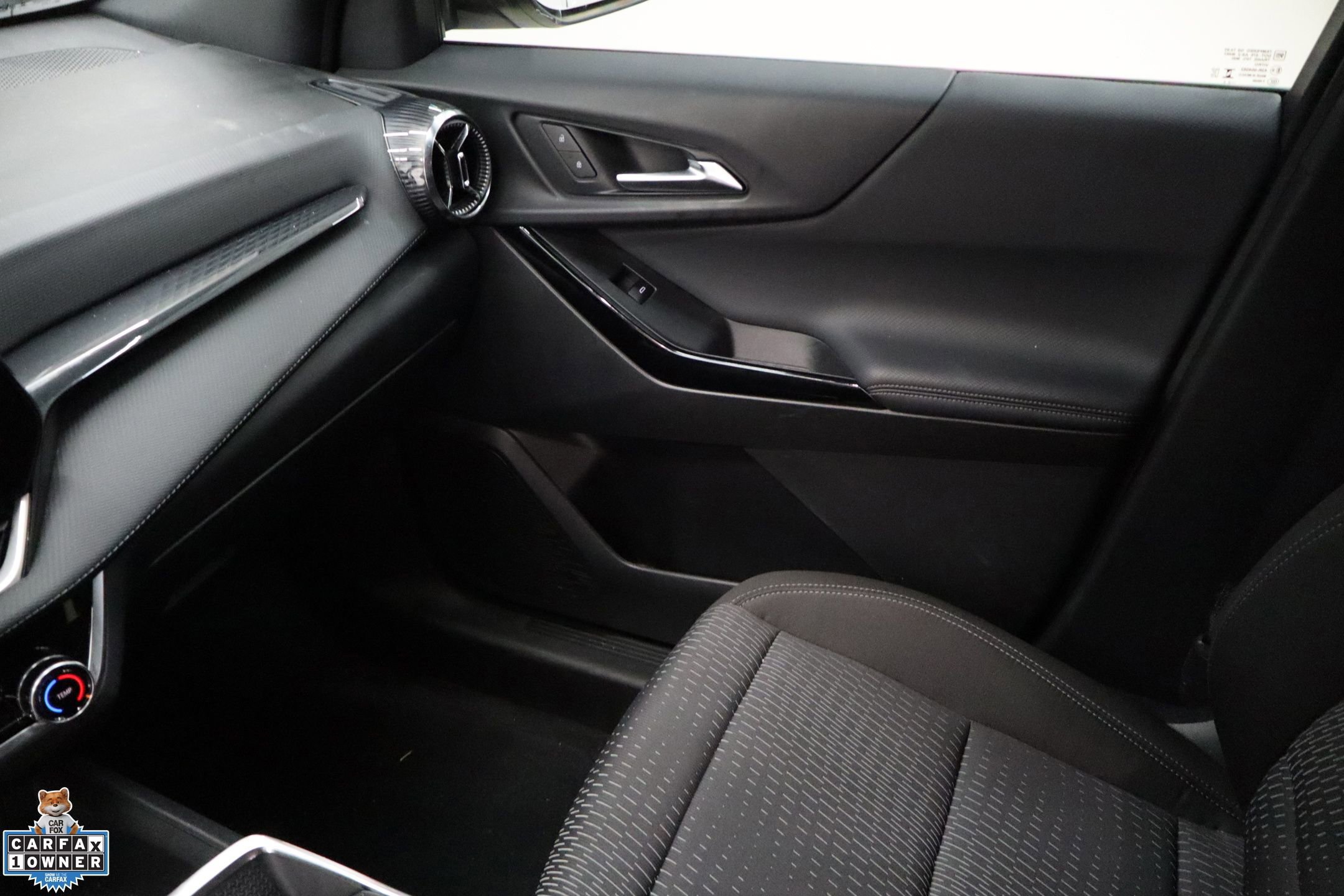 Used 2026 Chevrolet Equinox LT w/ Midnight Edition image 22