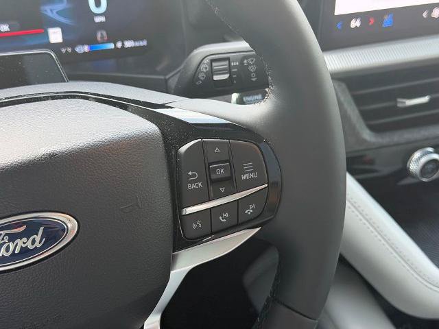 Certified 2026 Ford Explorer Platinum w/ LUX Leather Package AWD/4WD image 18