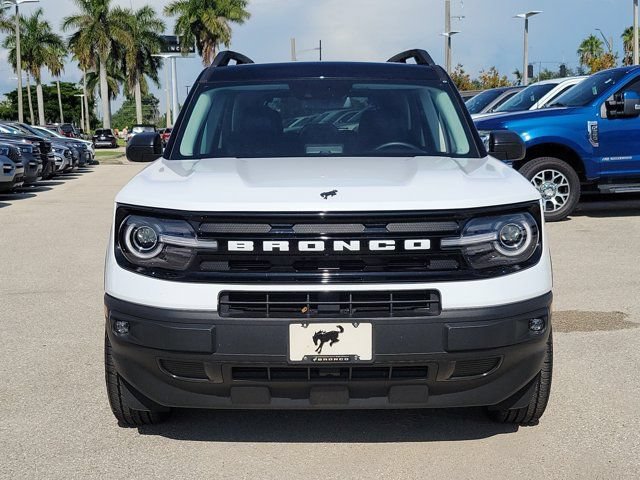 Certified 2024 Ford Bronco Sport Outer Banks w/ Tech Package AWD/4WD image 2