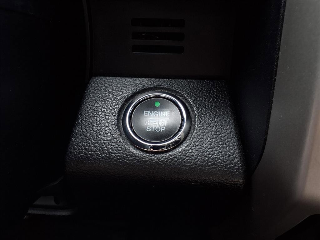 Certified 2019 Ford F150 Lariat image 16