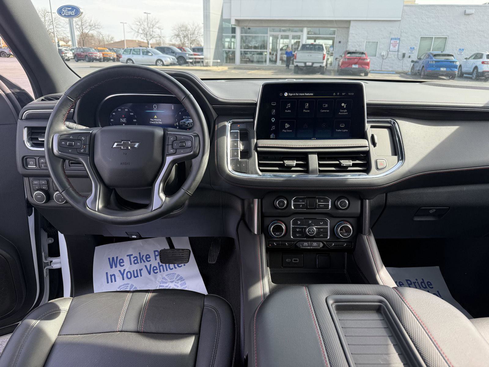 Used 2024 Chevrolet Suburban RST w/ Luxury Package image 13