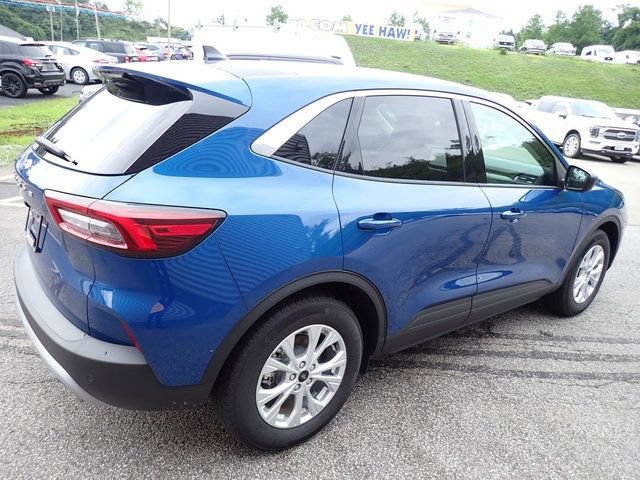 Certified 2023 Ford Escape Active w/ Tech Pack #1 FWD image 8