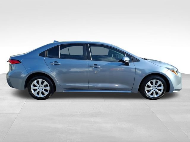 Used 2024 Toyota Corolla LE FWD image 13