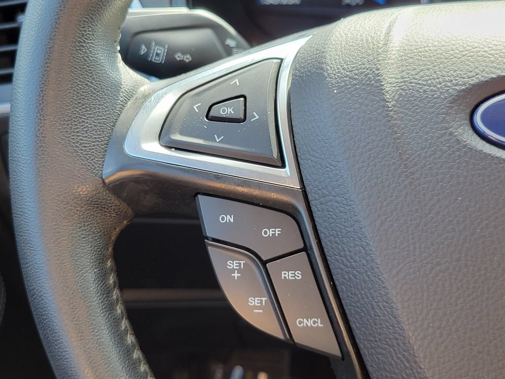 Certified 2024 Ford Edge SEL w/ Convenience Package AWD/4WD image 15
