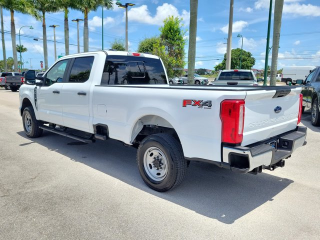 Certified 2024 Ford F250 XL w/ XL Driver Assist Package AWD/4WD image 5