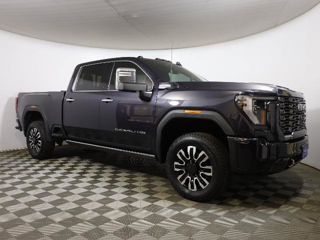Used 2024 GMC Sierra 2500 Denali Ultimate image 6