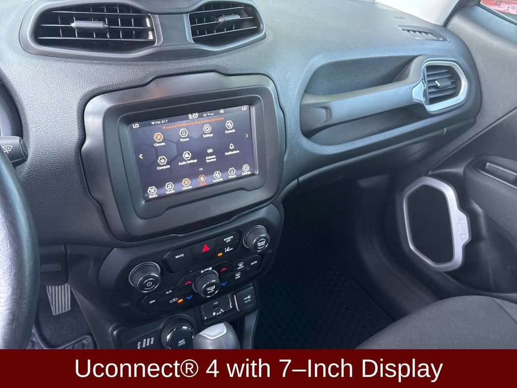 Used 2021 Jeep Renegade Latitude w/ Convenience Group AWD/4WD image 13