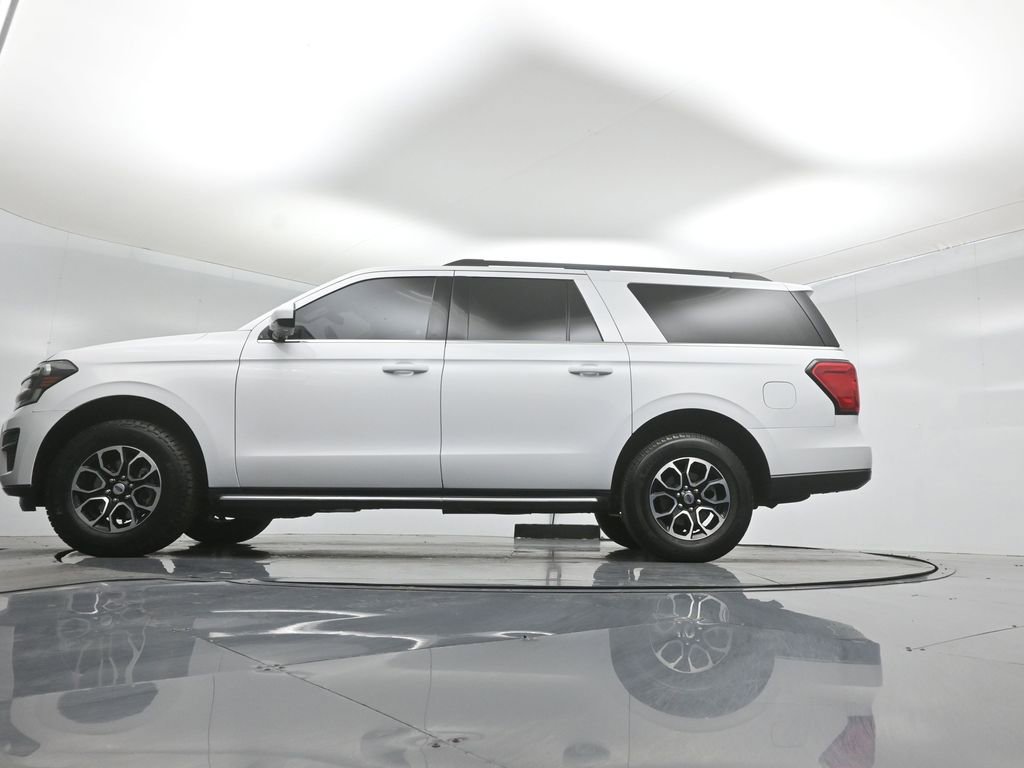 Certified 2023 Ford Expedition Max XLT RWD image 8
